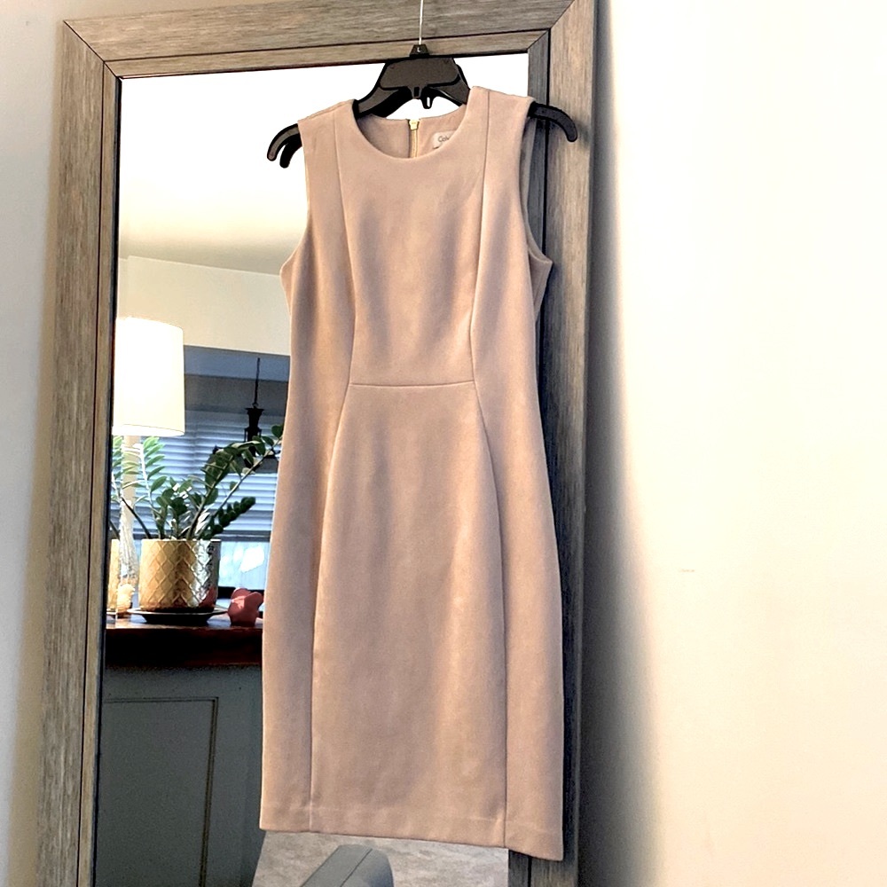 Calvin Klein, 4, cream faux suede sheath dress, knee length, beautiful! LIKE NEW